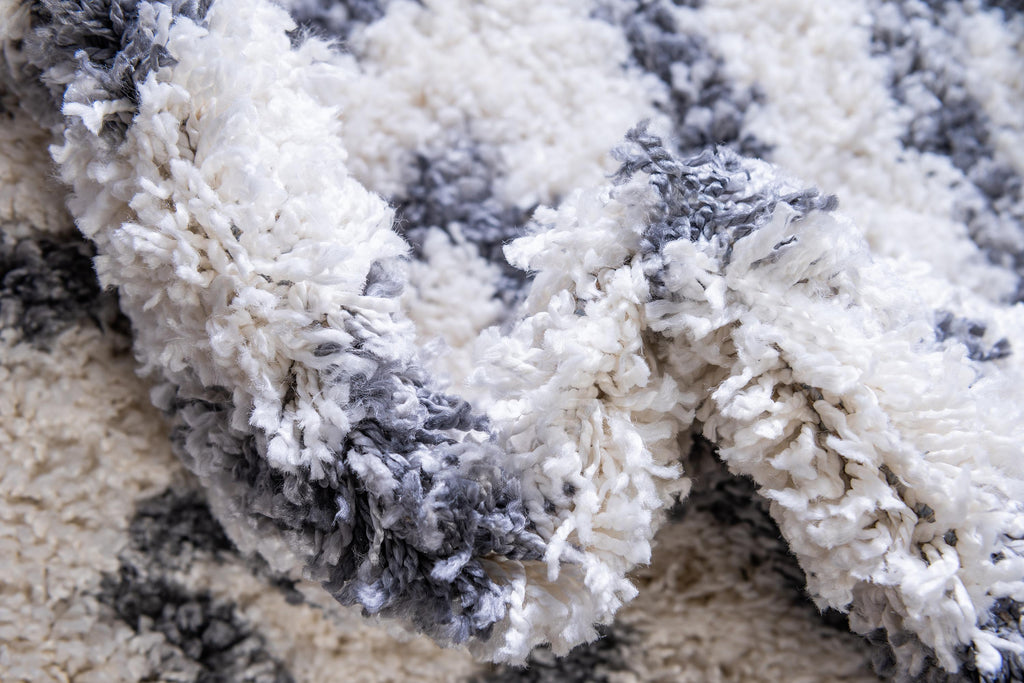 Roderick – Hochflor-Teppich mit Rautenmuster