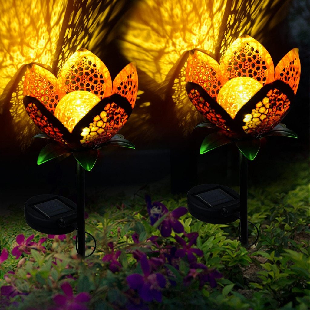 Solar-Wegleuchte mit ausgestanztem Blumen-Design